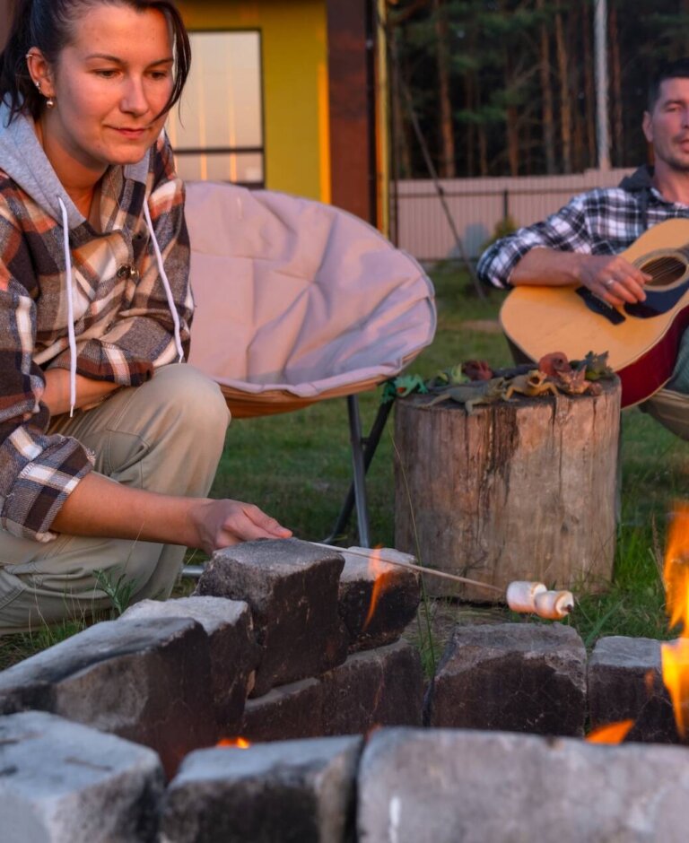 Ognisko w ogrodzie z kamieni – instrukcja do samodzielnego wykonania