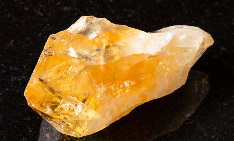 Cytryn – właściwości, znaczenie i zastosowanie