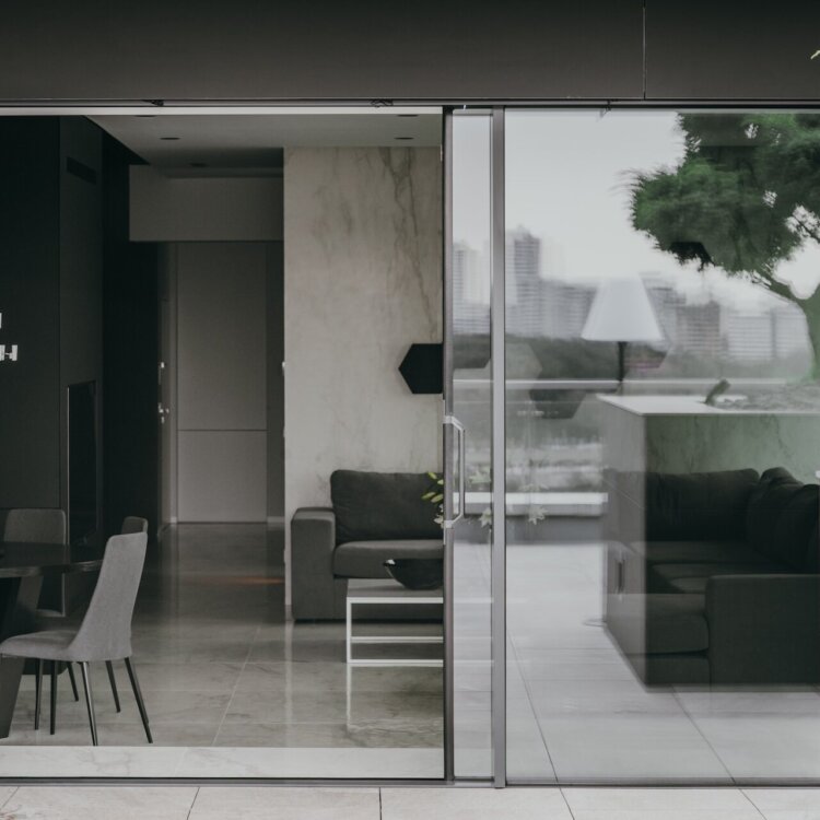 Najlepsze drzwi aluminiowe przesuwne – Reynaers Aluminium