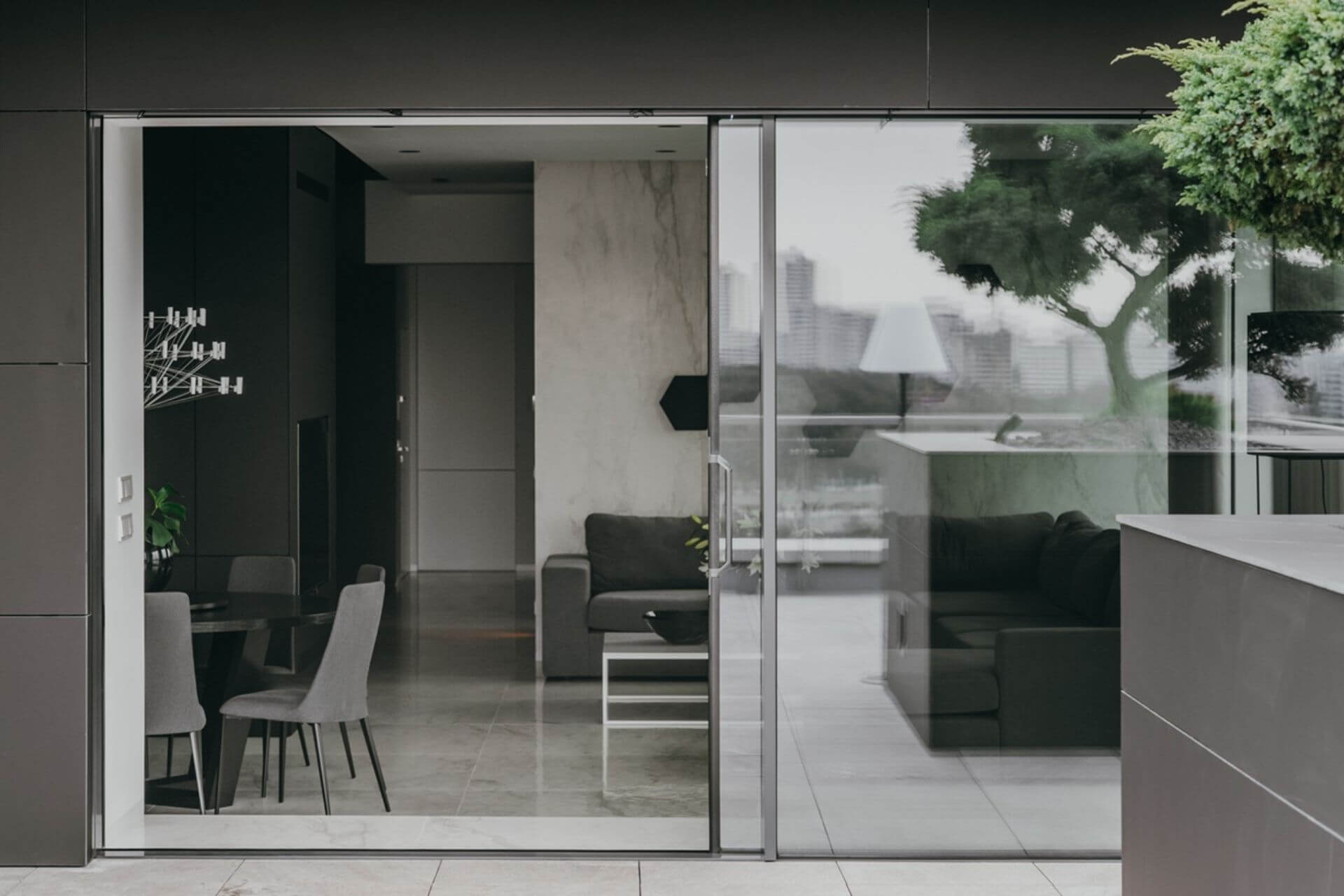 Jakie okna i drzwi aluminiowe warto kupić w 2026 roku?