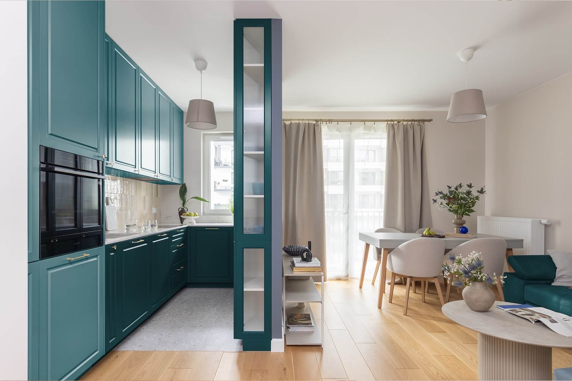 Transformative Teal – jak wprowadzić kolor roku 2026 do swojego wnętrza?