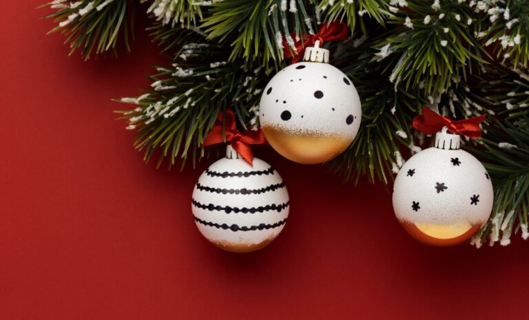 Ozdoby bożonarodzeniowe DIY – pomysły na tanie i efektowne dekoracje