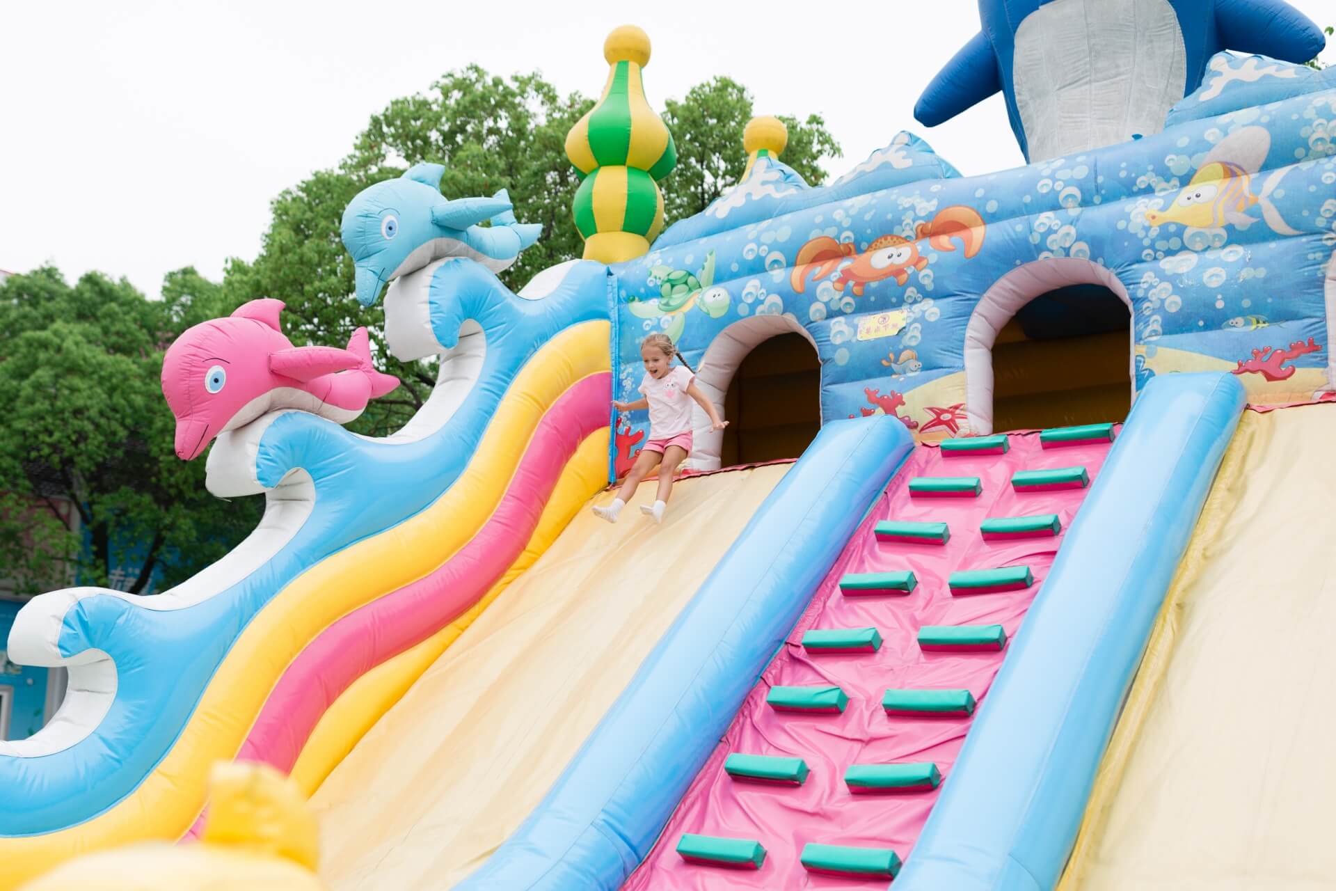 Ile kosztuje wynajem dmuchanej zjeżdżalni?