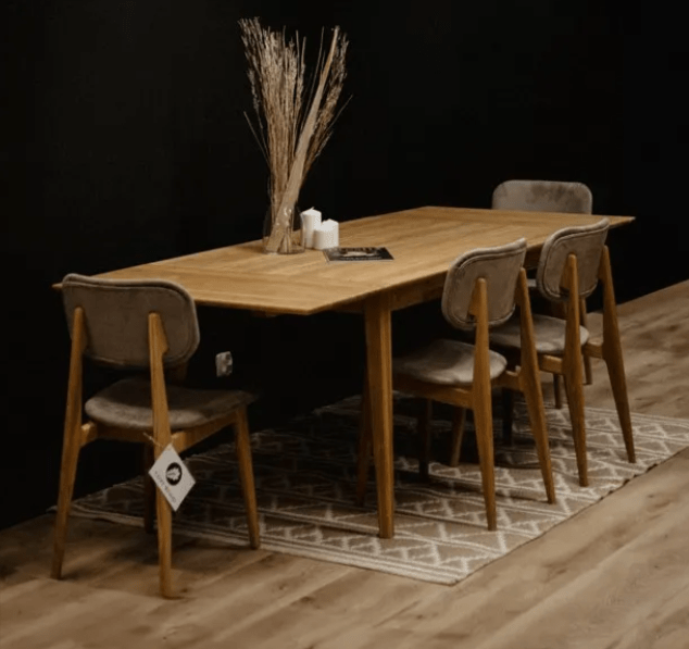 stół z drewna w prostokątnym kształcie klasyczny stół z drewna z krzesłami