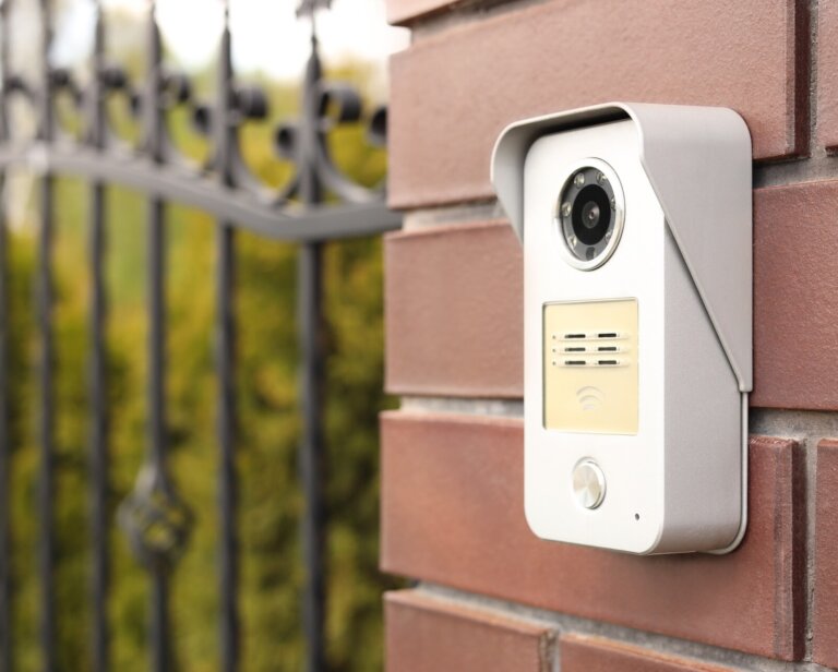 Jak wybrać wideodomofon dwurodzinny? Podpowiadamy!