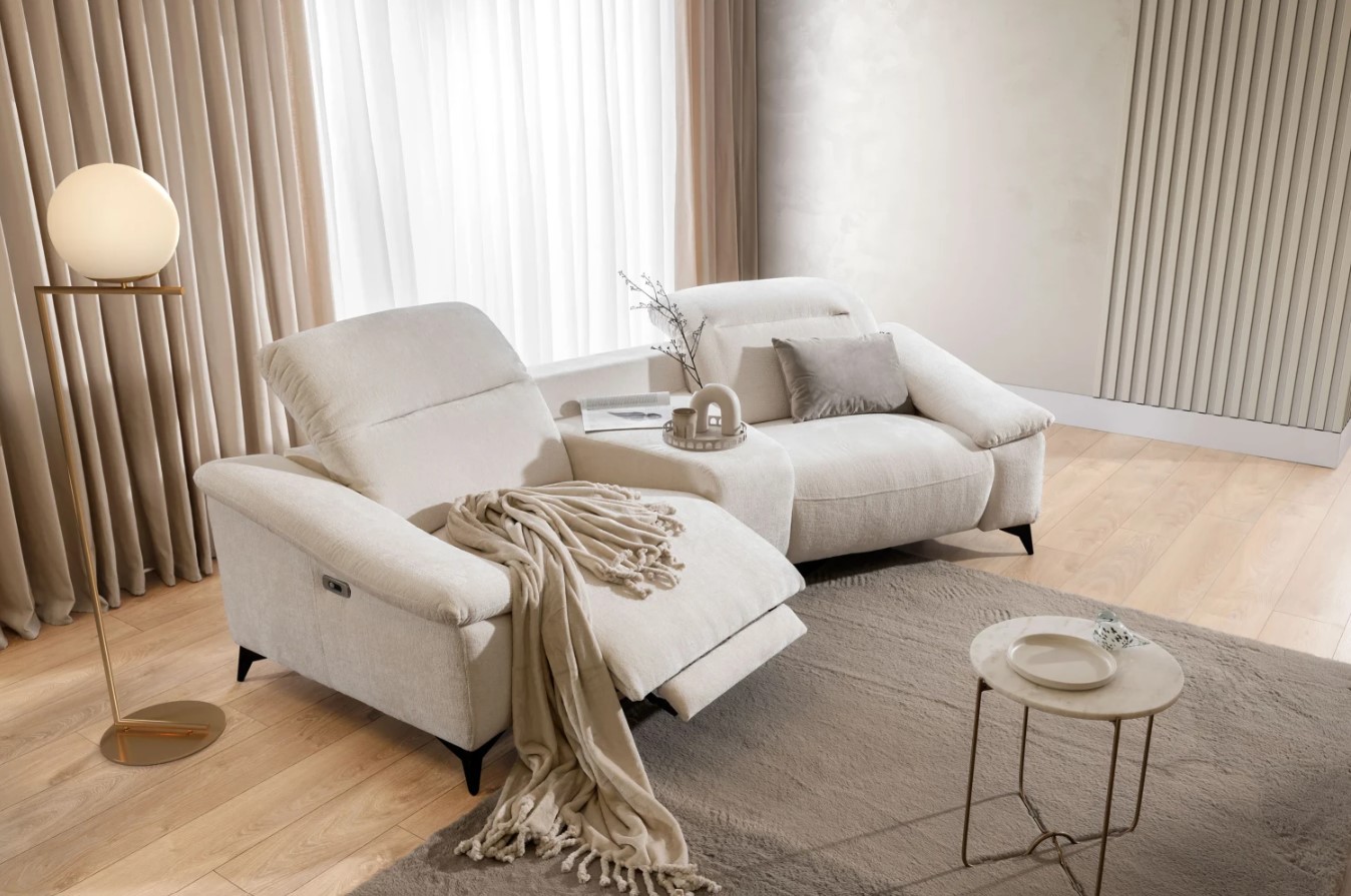 Narożnik czy sofa — który wybór zapewni bardziej luksusowe doświadczenie w salonie?