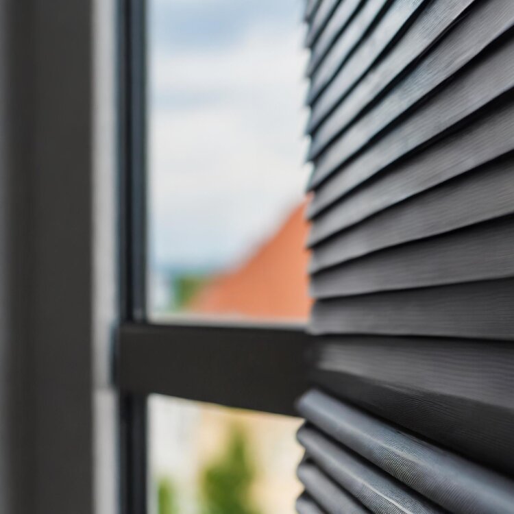 Dlaczego warto wybrać rolety na wymiar?