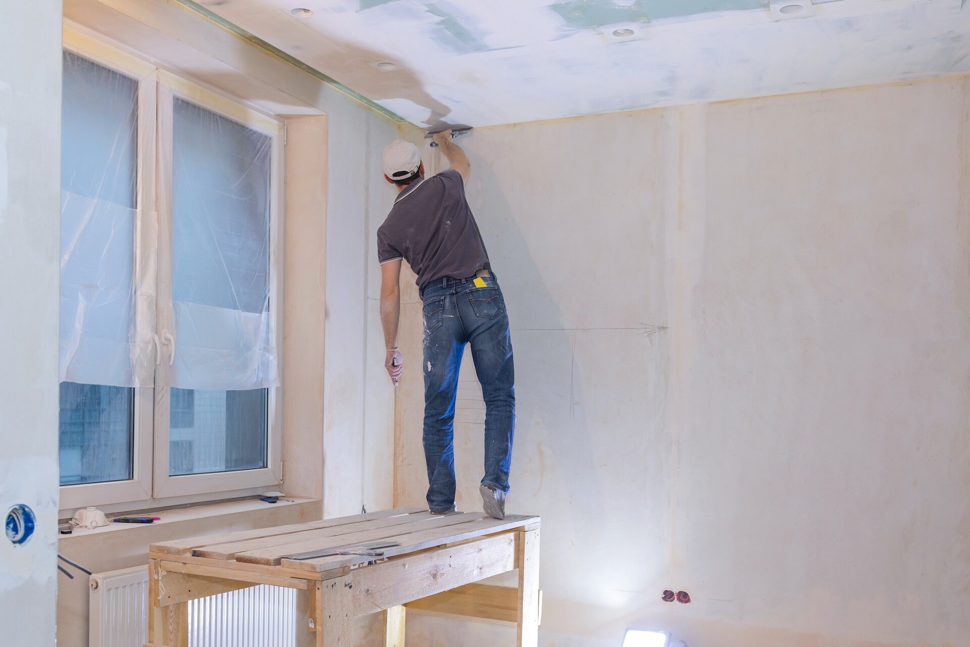 Szpachlowanie łączeń płyt gipsowych – cena w 2026 roku