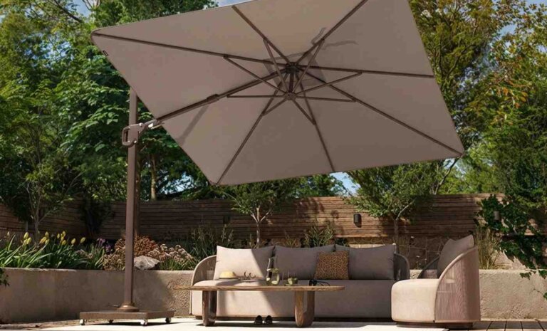 Parasol boczny czy centralny? Który model sprawdzi się lepiej w Twoim ogrodzie?