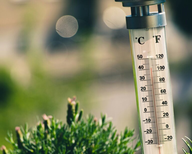 Twój sprawdzony sposób na upały z marką Gree – klimatyzacja w Krakowie